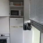 De La Les Lecques