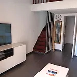 De La Apartment