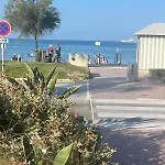 De La * Les Lecques
