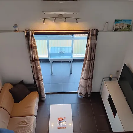 Apartamento De La *